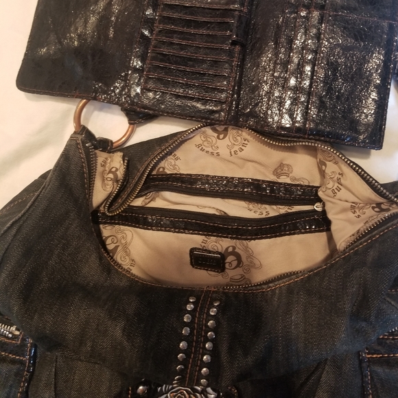 Guess purse and wallet - Picture 2 of 2